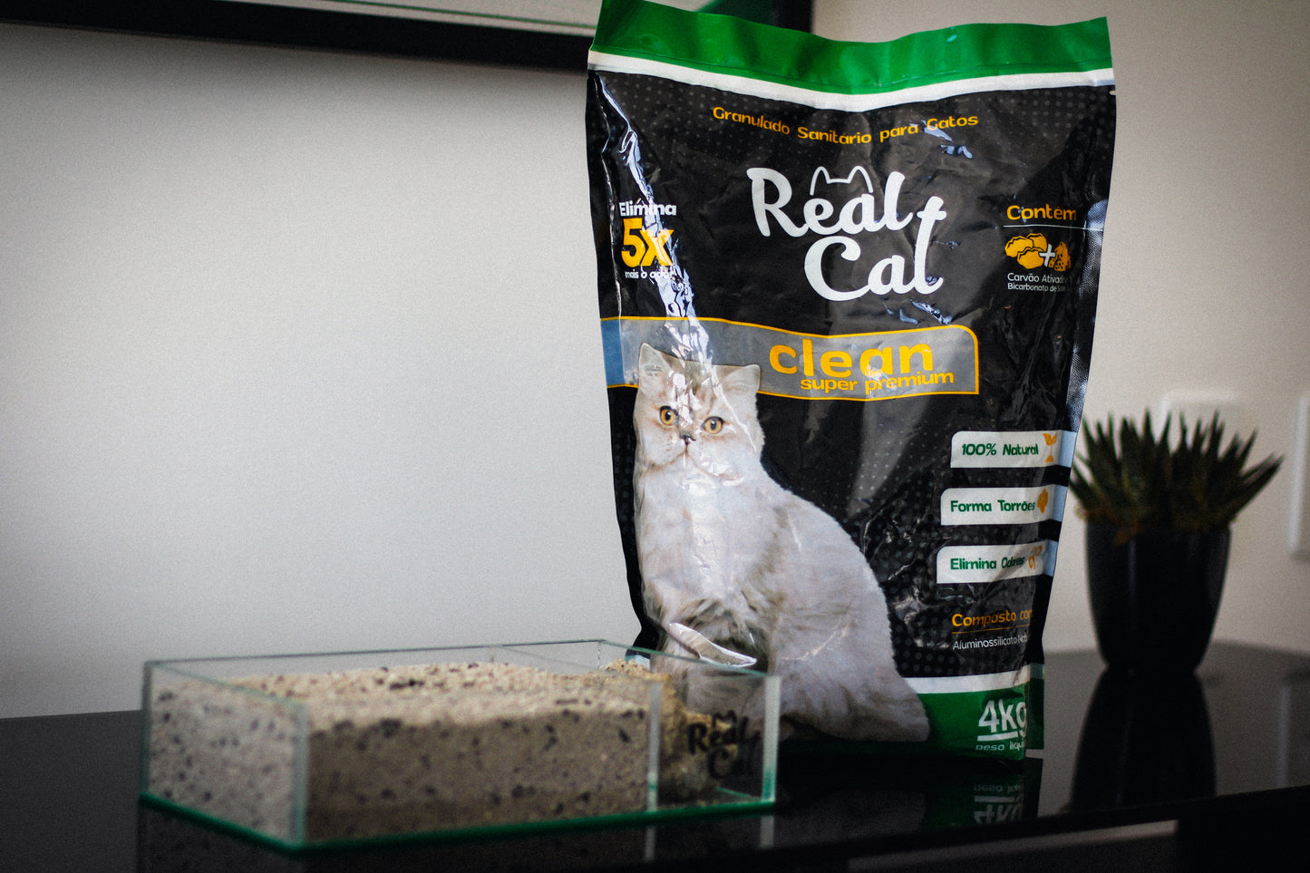Granulado Sanitário Clean Super Premium c/ Carvão Ativado e Bicarbonato de Sódio | Real Cat